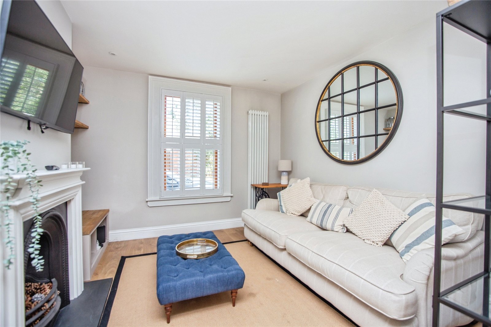 2 bedroom House to let in Cheltenham, Gloucestershire