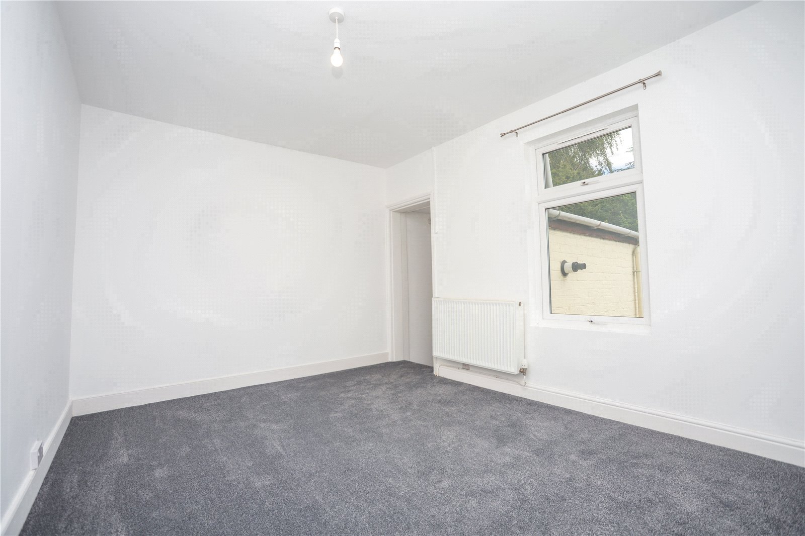 2 bedroom House to let in Gloucester, Gloucestershire