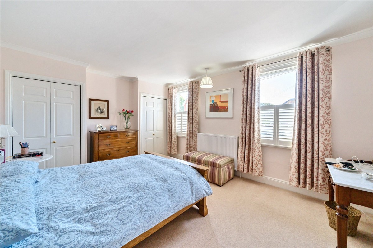 Charlton Kings, Cheltenham