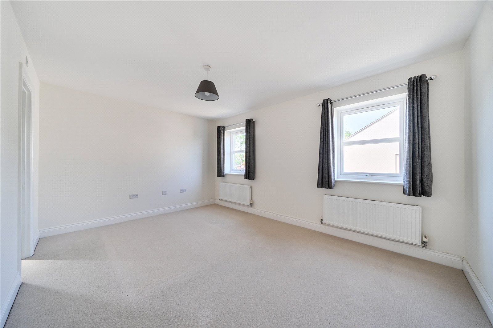 4 bedroom House for sale in Cheltenham