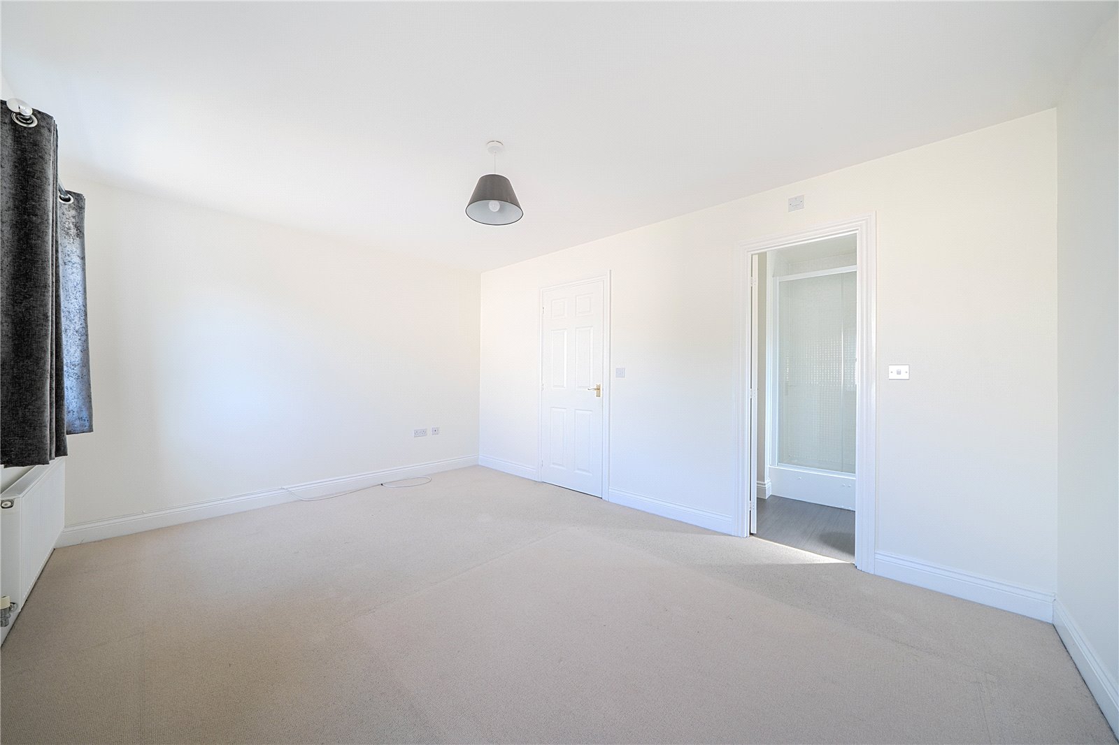 4 bedroom House for sale in Cheltenham
