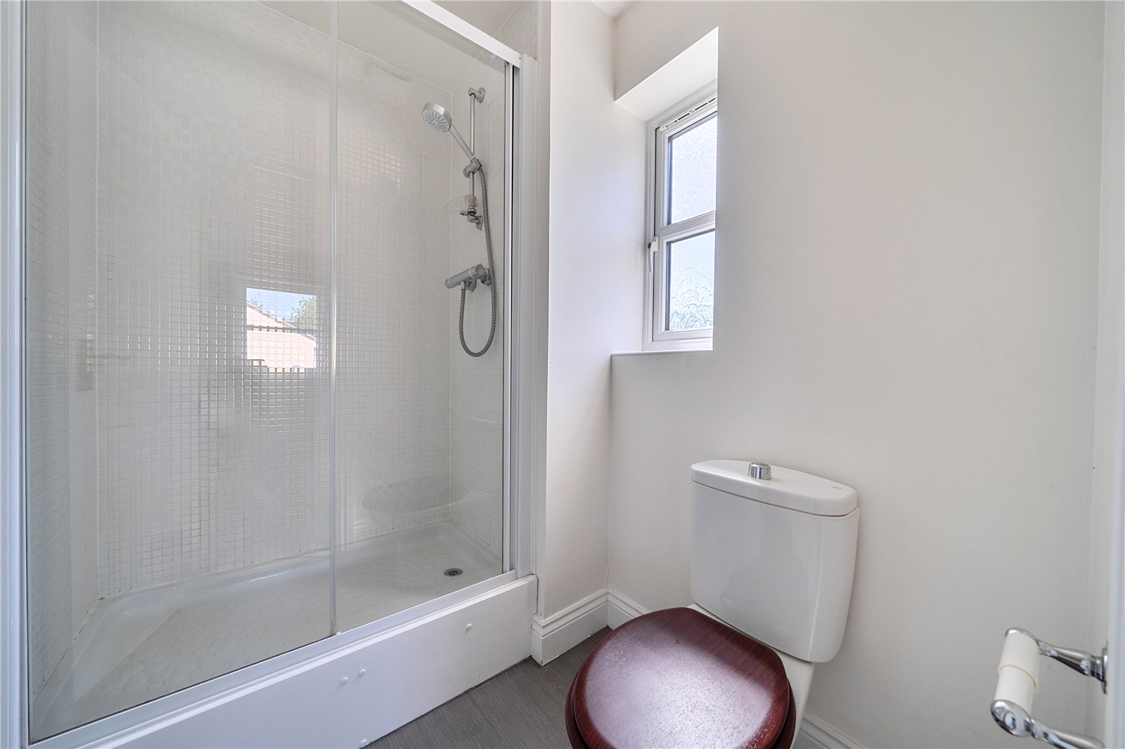 4 bedroom House for sale in Cheltenham