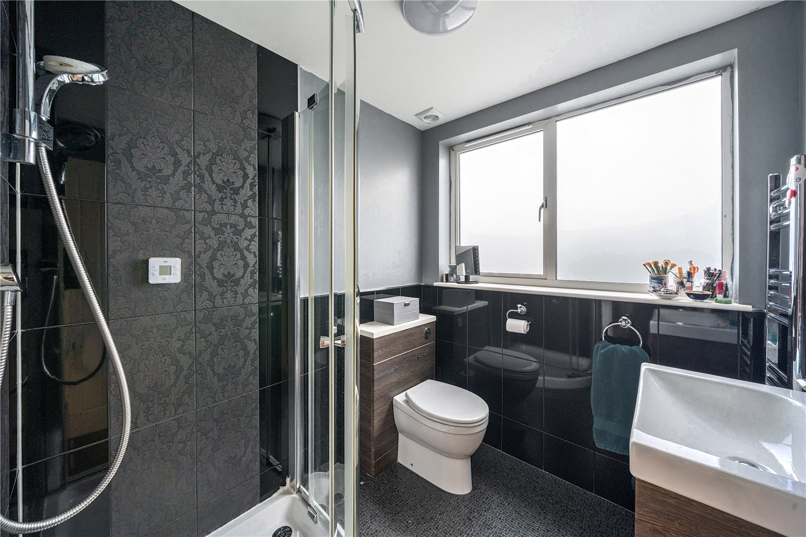6 bedroom House for sale in Cheltenham