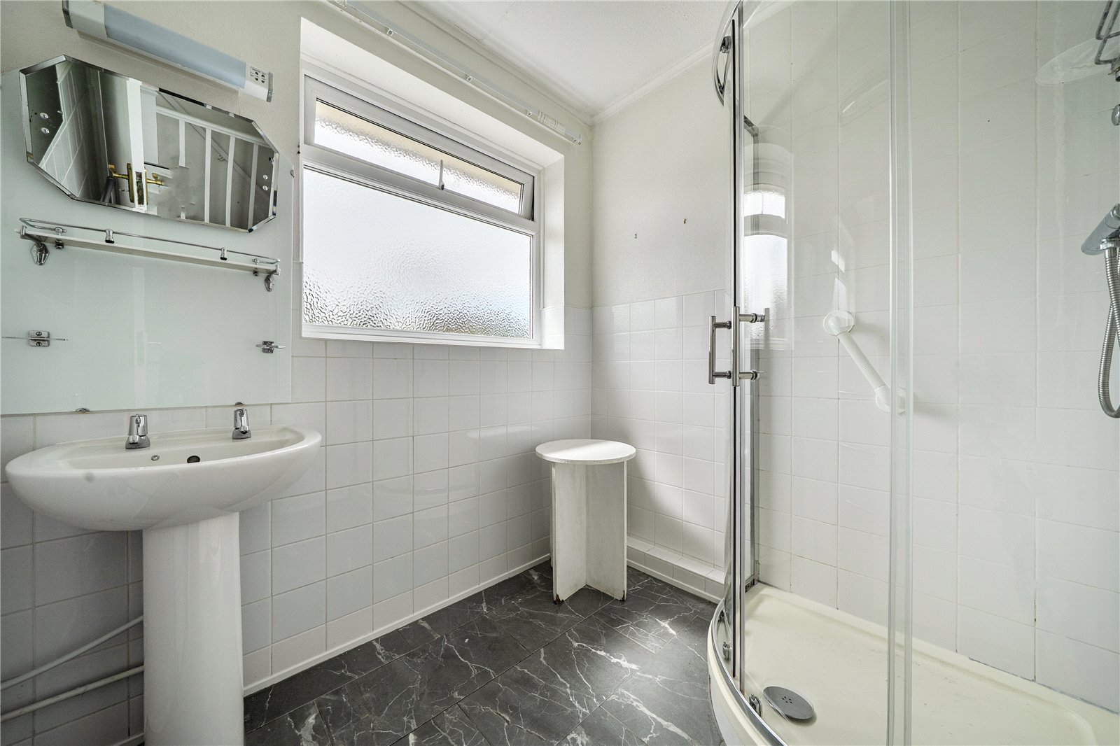 4 bedroom House for sale in Cheltenham