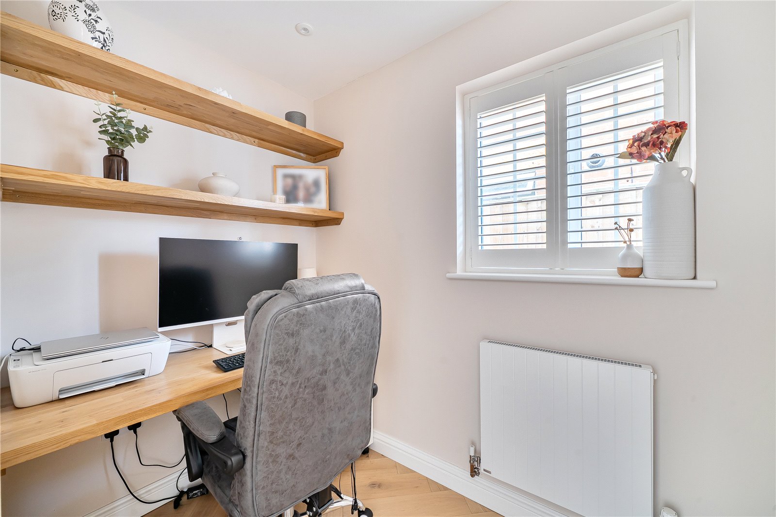 4 bedroom House for sale in Cheltenham