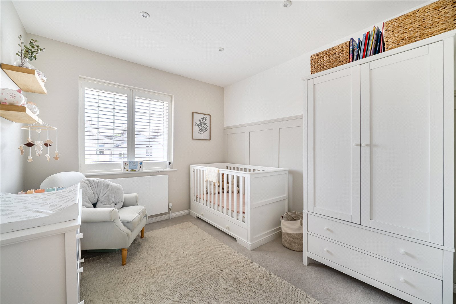 4 bedroom House for sale in Cheltenham