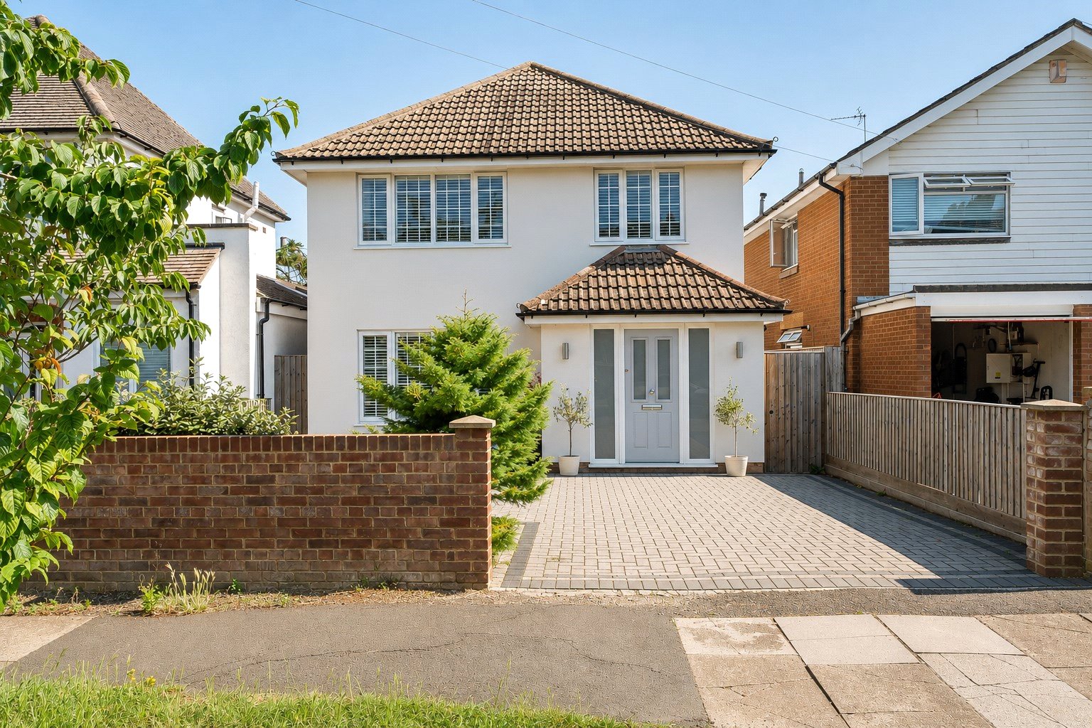 4 bedroom House for sale in Cheltenham