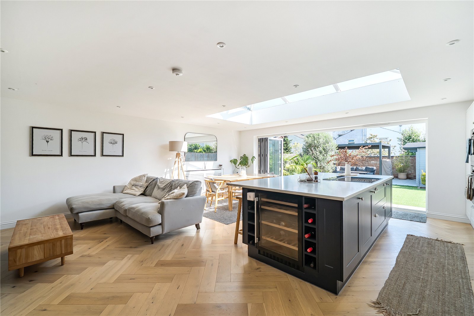 4 bedroom House for sale in Cheltenham