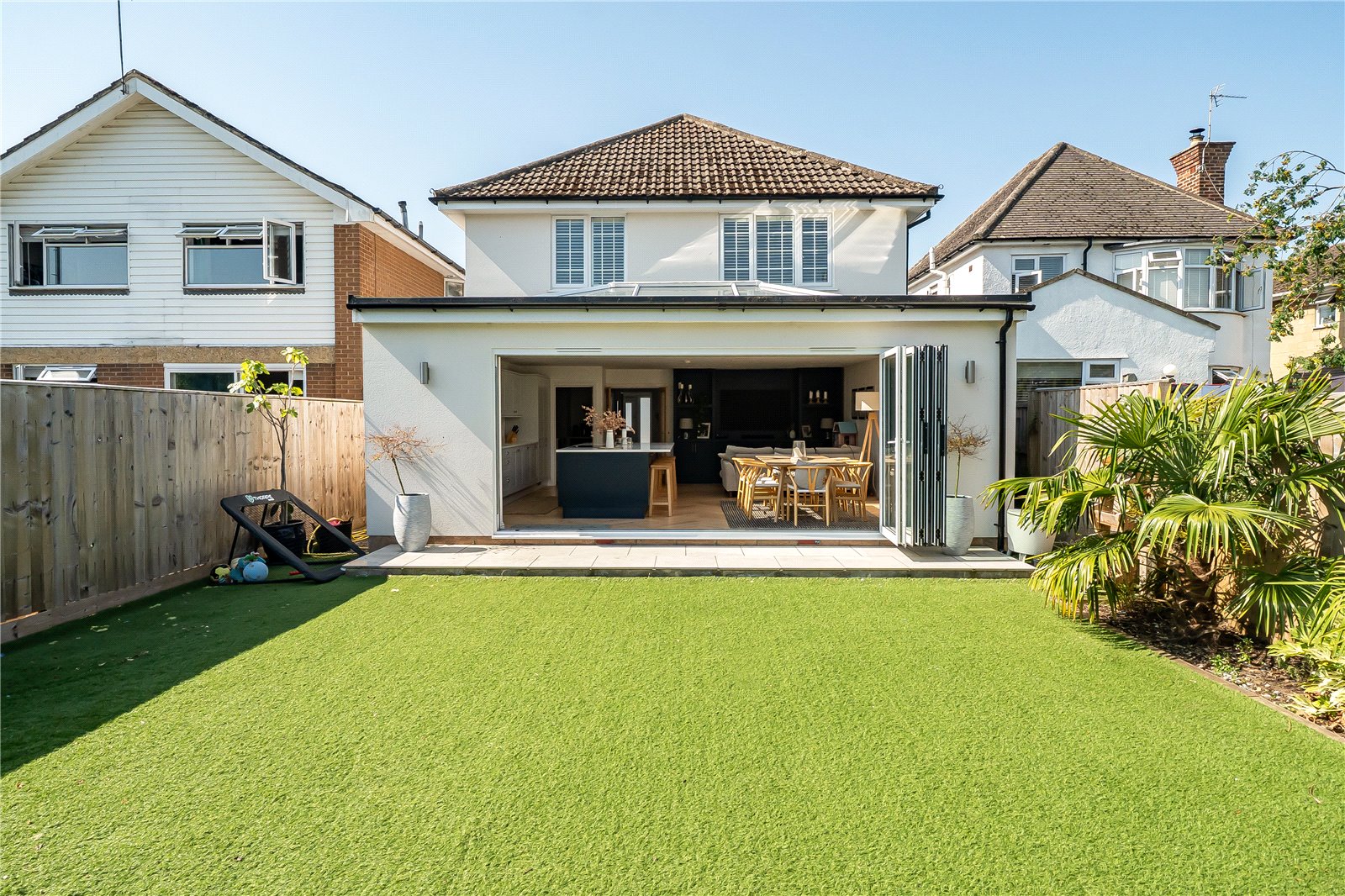 4 bedroom House for sale in Cheltenham