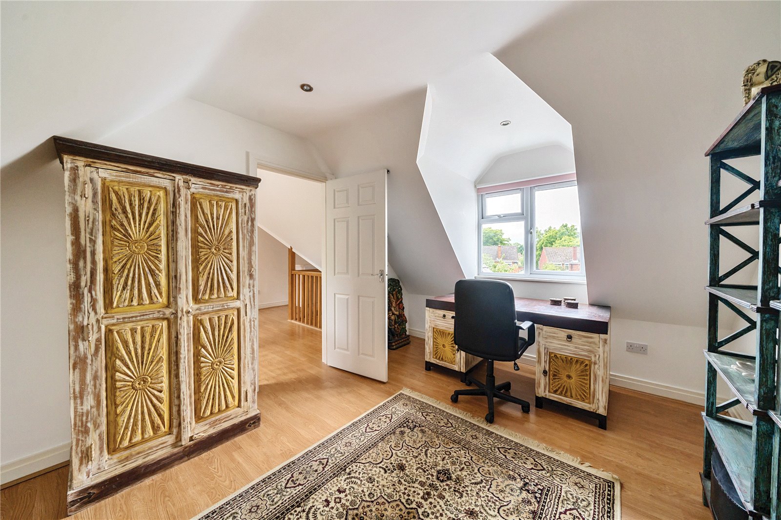 4 bedroom House for sale in Benhall, Cheltenham