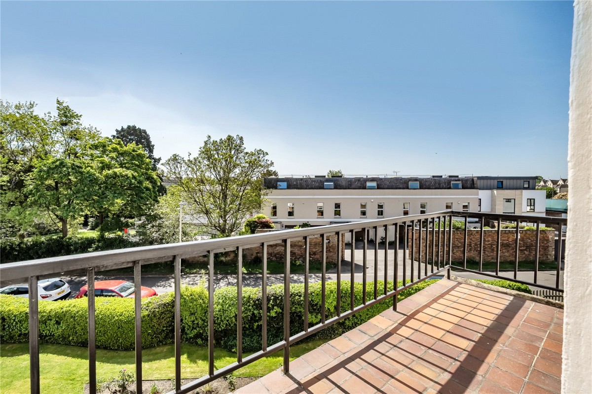 Douro Road, Cheltenham