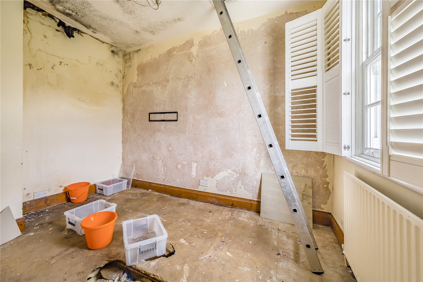 4 bedroom House for sale in Cheltenham