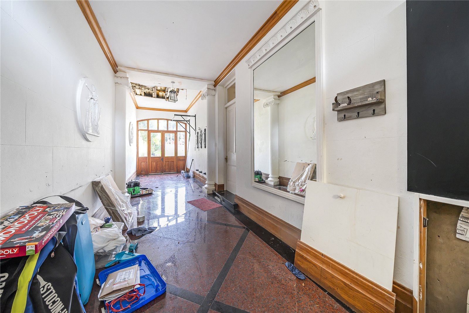 4 bedroom House for sale in Cheltenham