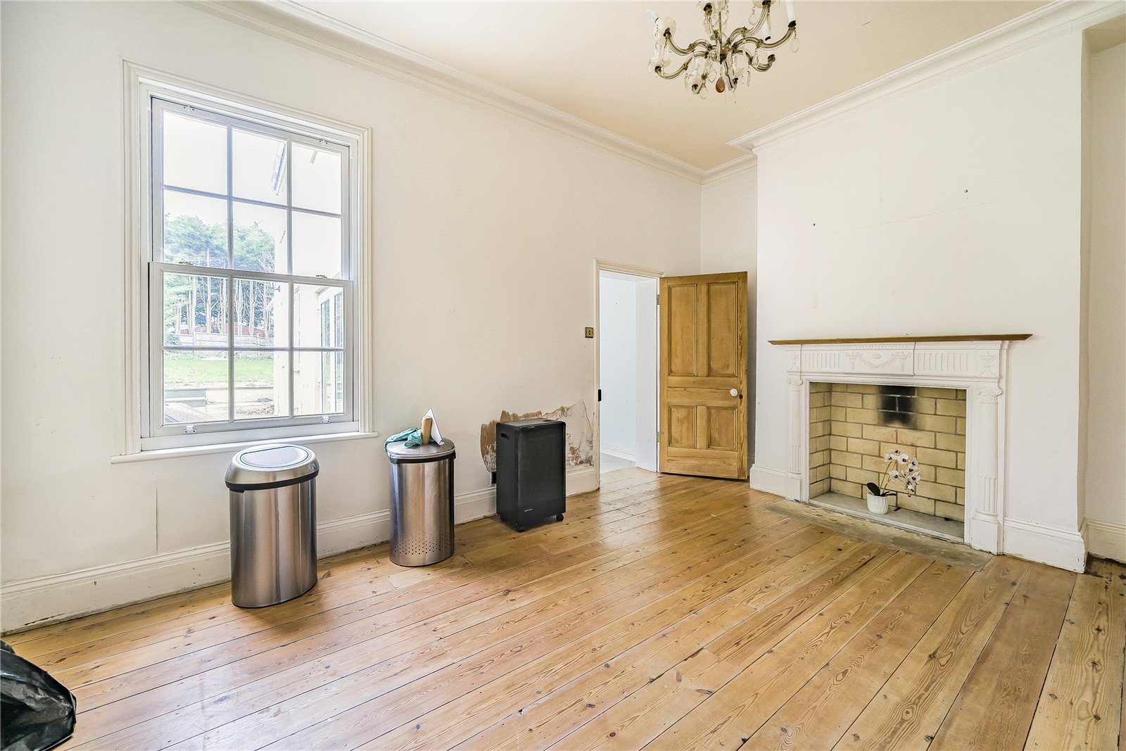 4 bedroom House for sale in Cheltenham