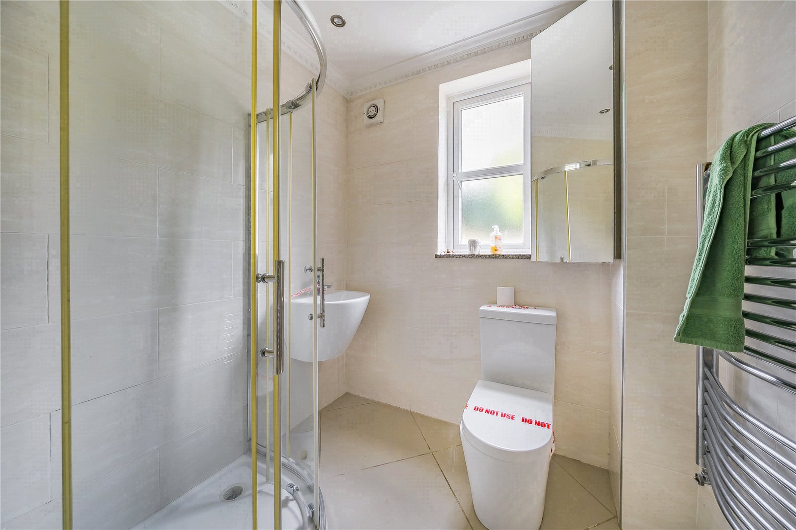 4 bedroom House for sale in Cheltenham