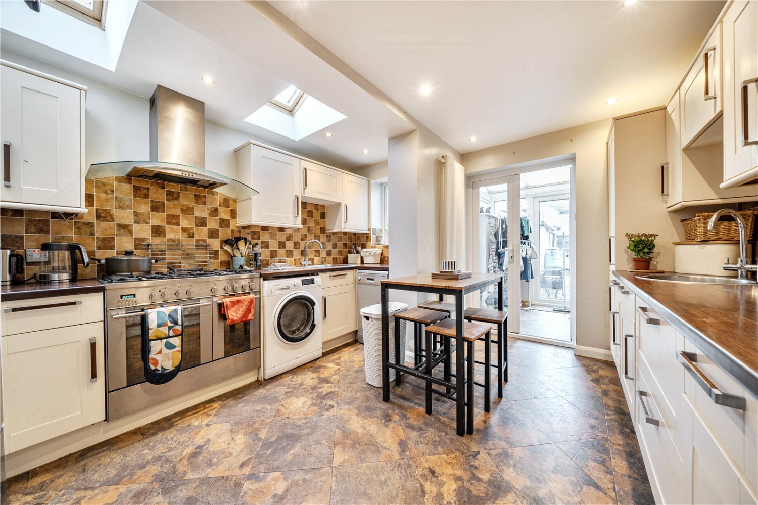 Charlton Kings, Cheltenham