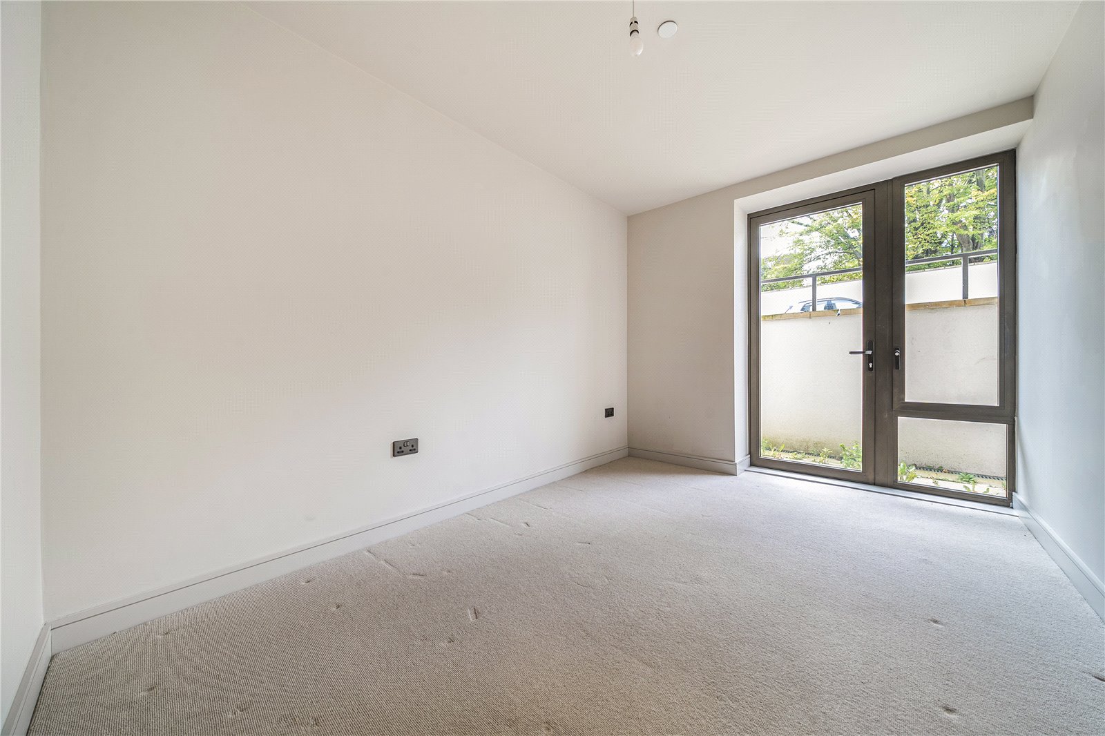 2 bedroom Flat for sale in St Georges Road, Cheltenham