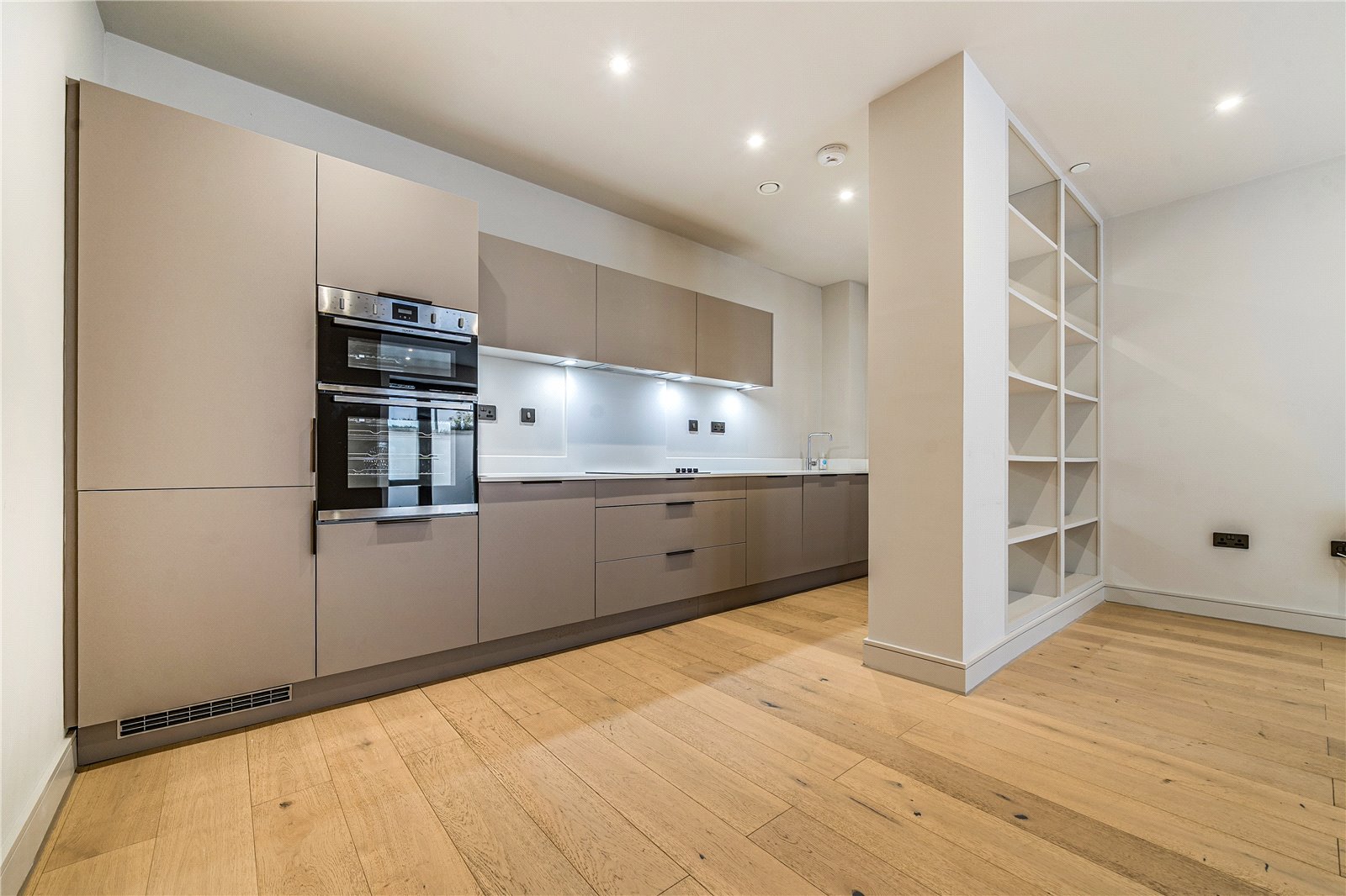 2 bedroom Flat for sale in St Georges Road, Cheltenham