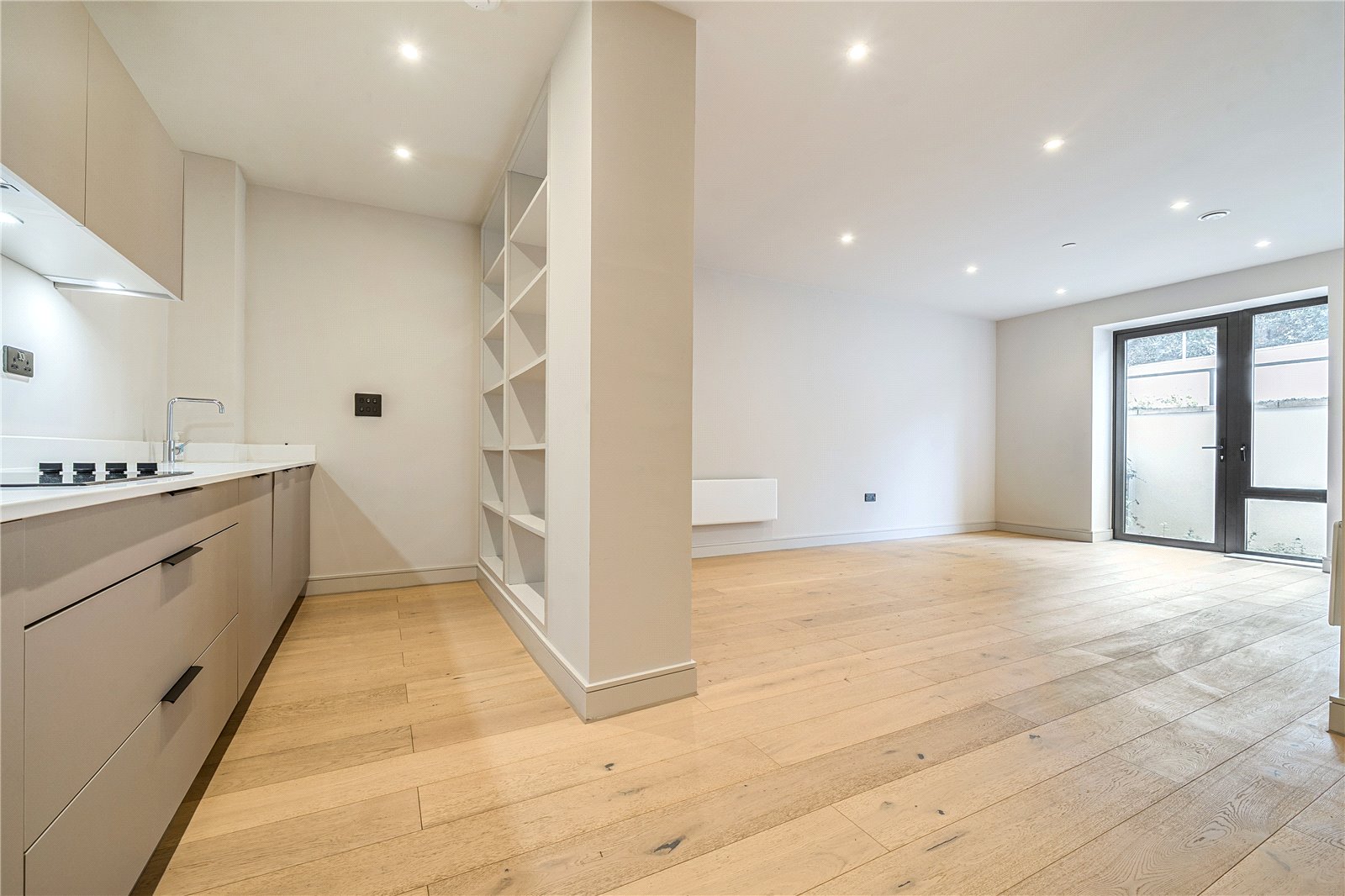 2 bedroom Flat for sale in St Georges Road, Cheltenham