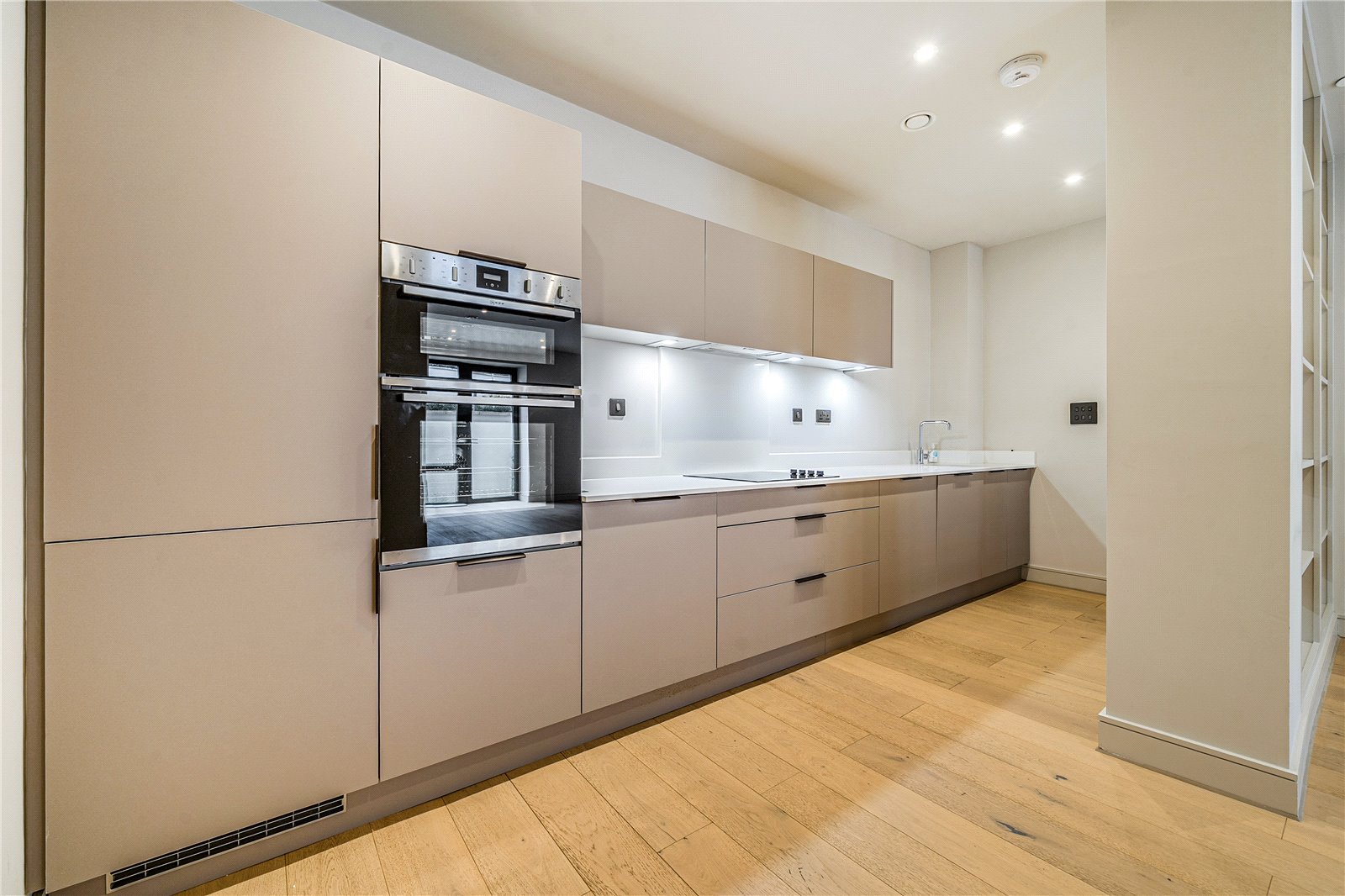 2 bedroom Flat for sale in St Georges Road, Cheltenham