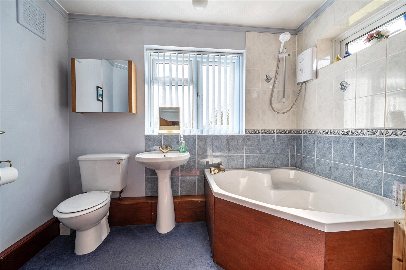 4 bedroom House for sale in Shurdington, Cheltenham