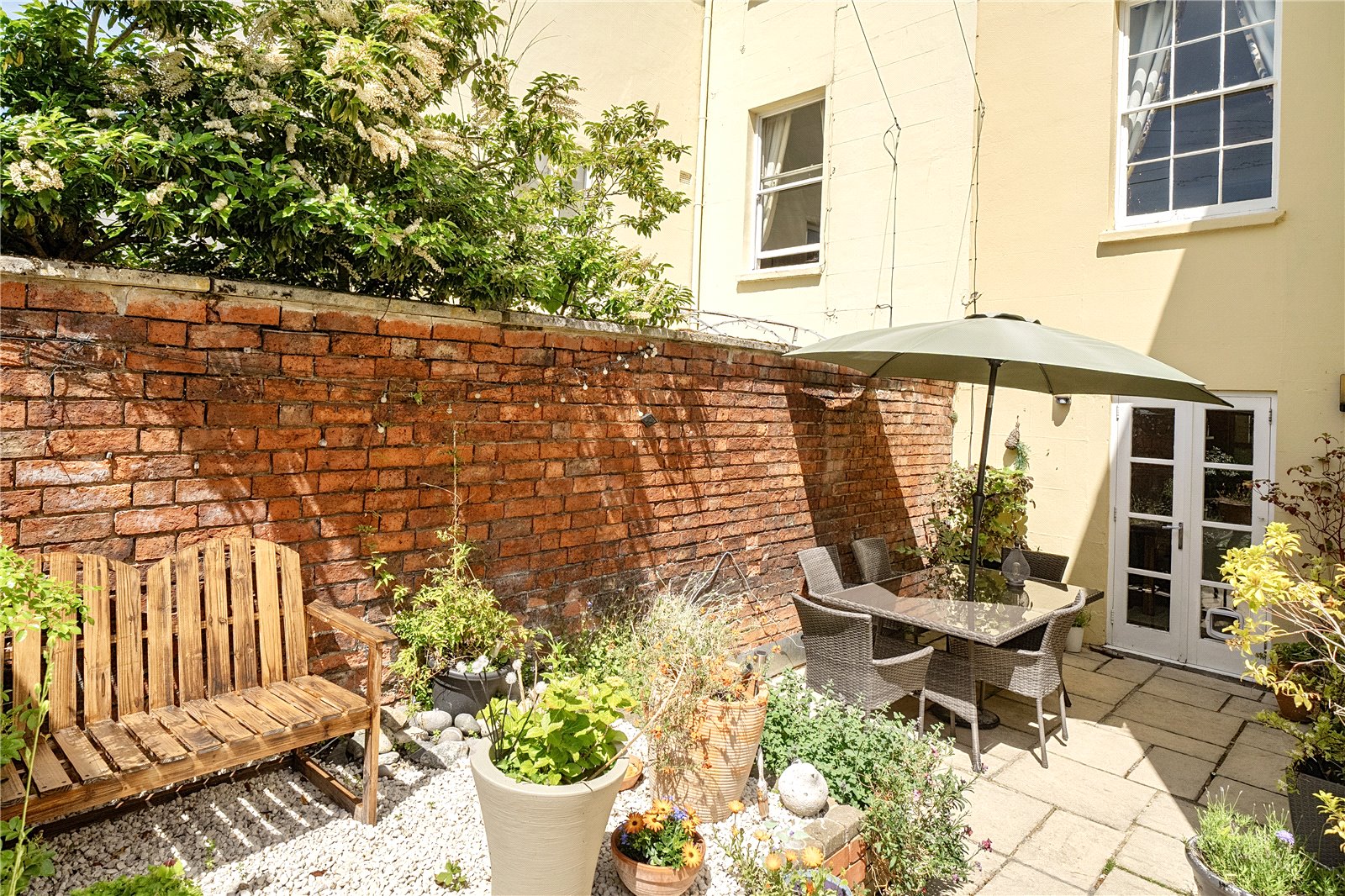 4 bedroom House for sale in Cheltenham