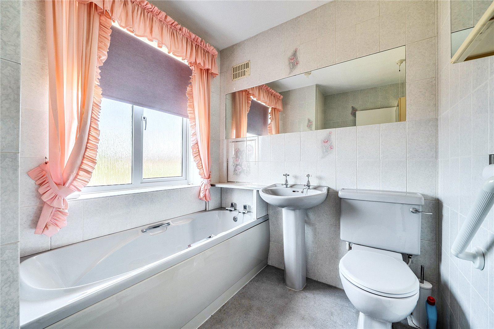 3 bedroom House for sale in Cheltenham
