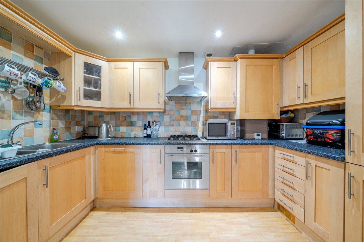 Parabola Road, Cheltenham