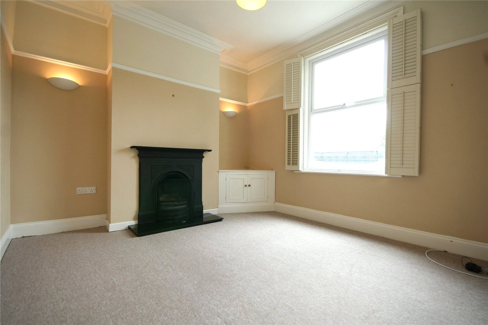 4 bedroom House for sale in Cheltenham