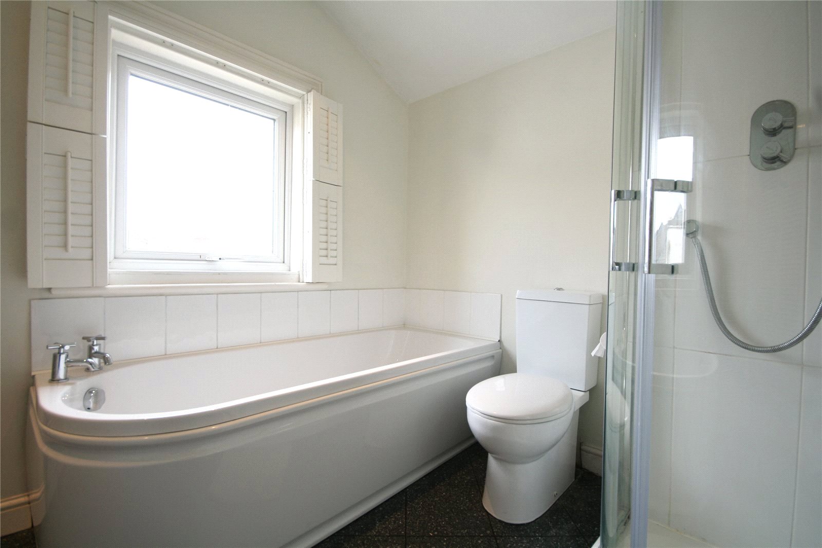 4 bedroom House for sale in Cheltenham