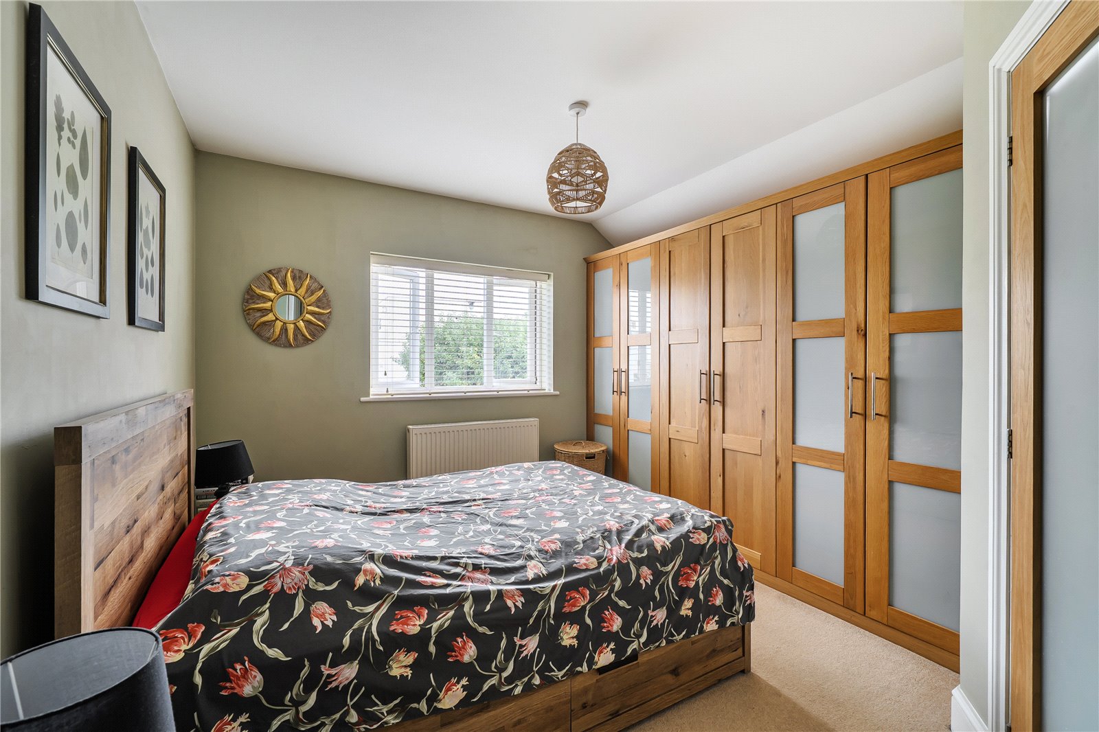 4 bedroom House for sale in Cheltenham