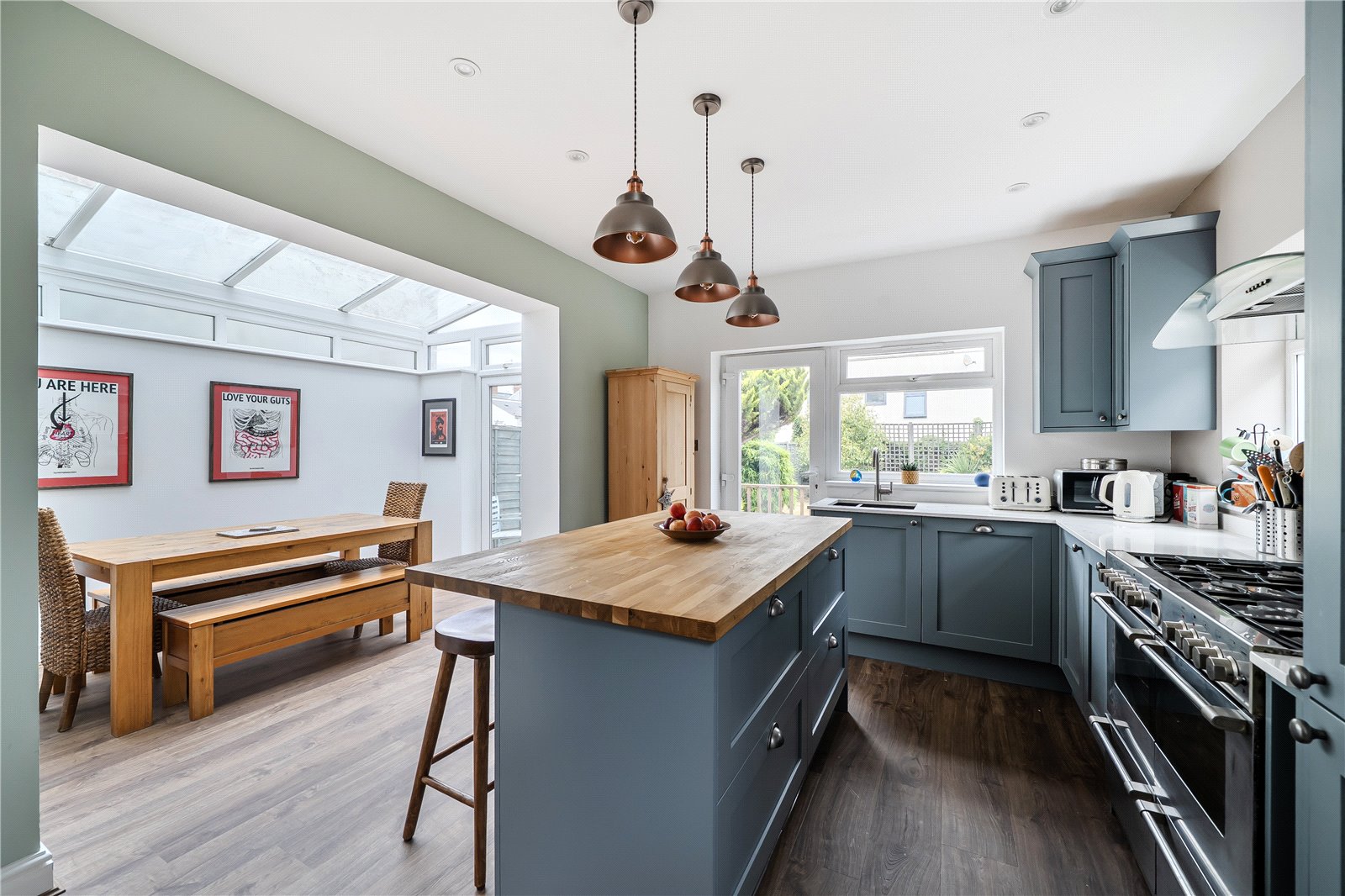 4 bedroom House for sale in Cheltenham
