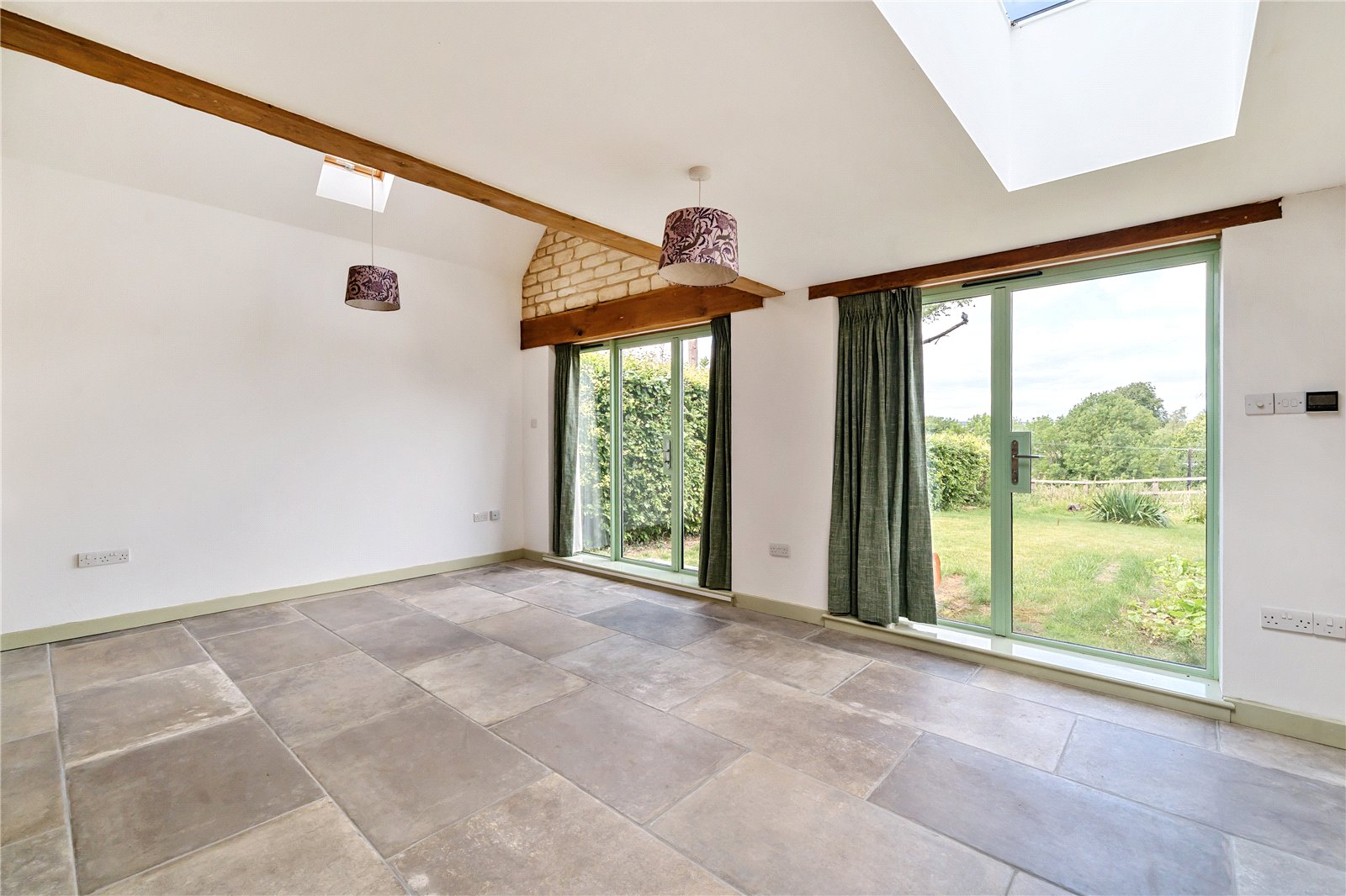 4 bedroom House for sale in Cheltenham