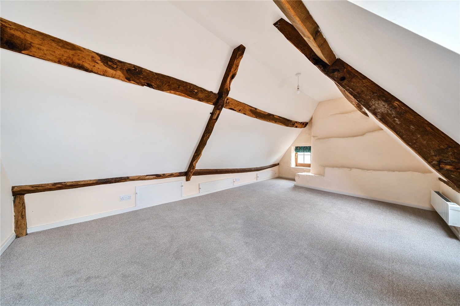 Upper Dowdeswell, Cheltenham