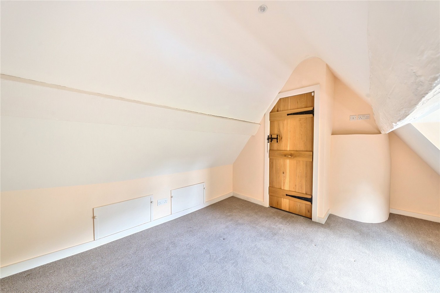 Upper Dowdeswell, Cheltenham