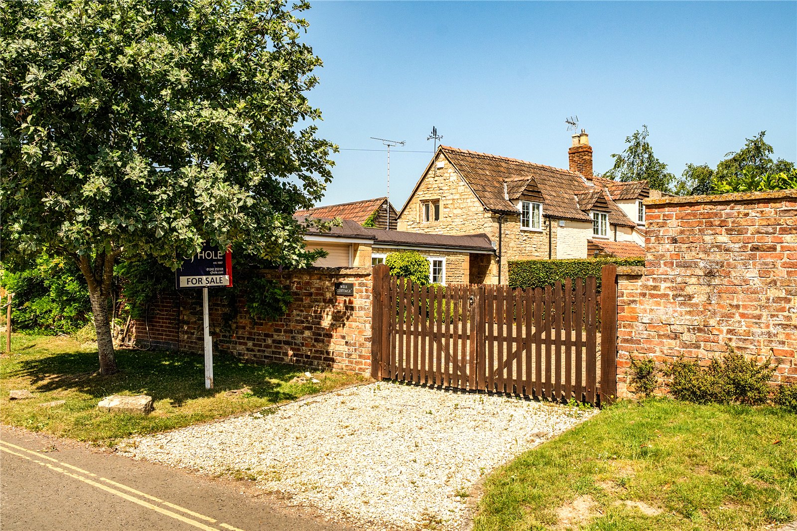 3 bedroom House for sale in Prestbury, Cheltenham