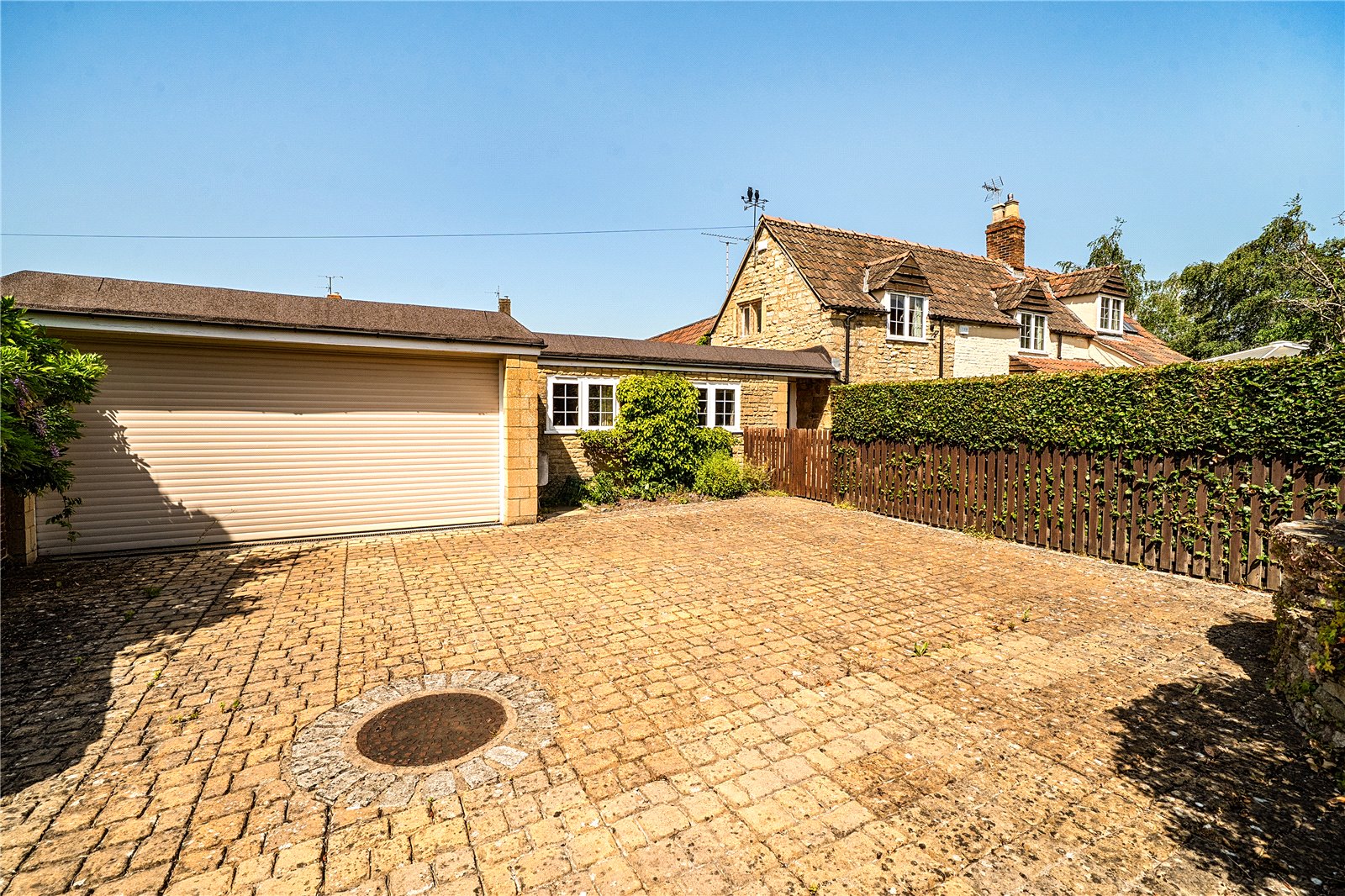 3 bedroom House for sale in Prestbury, Cheltenham