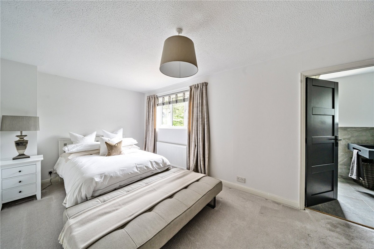 Charlton Kings, Cheltenham