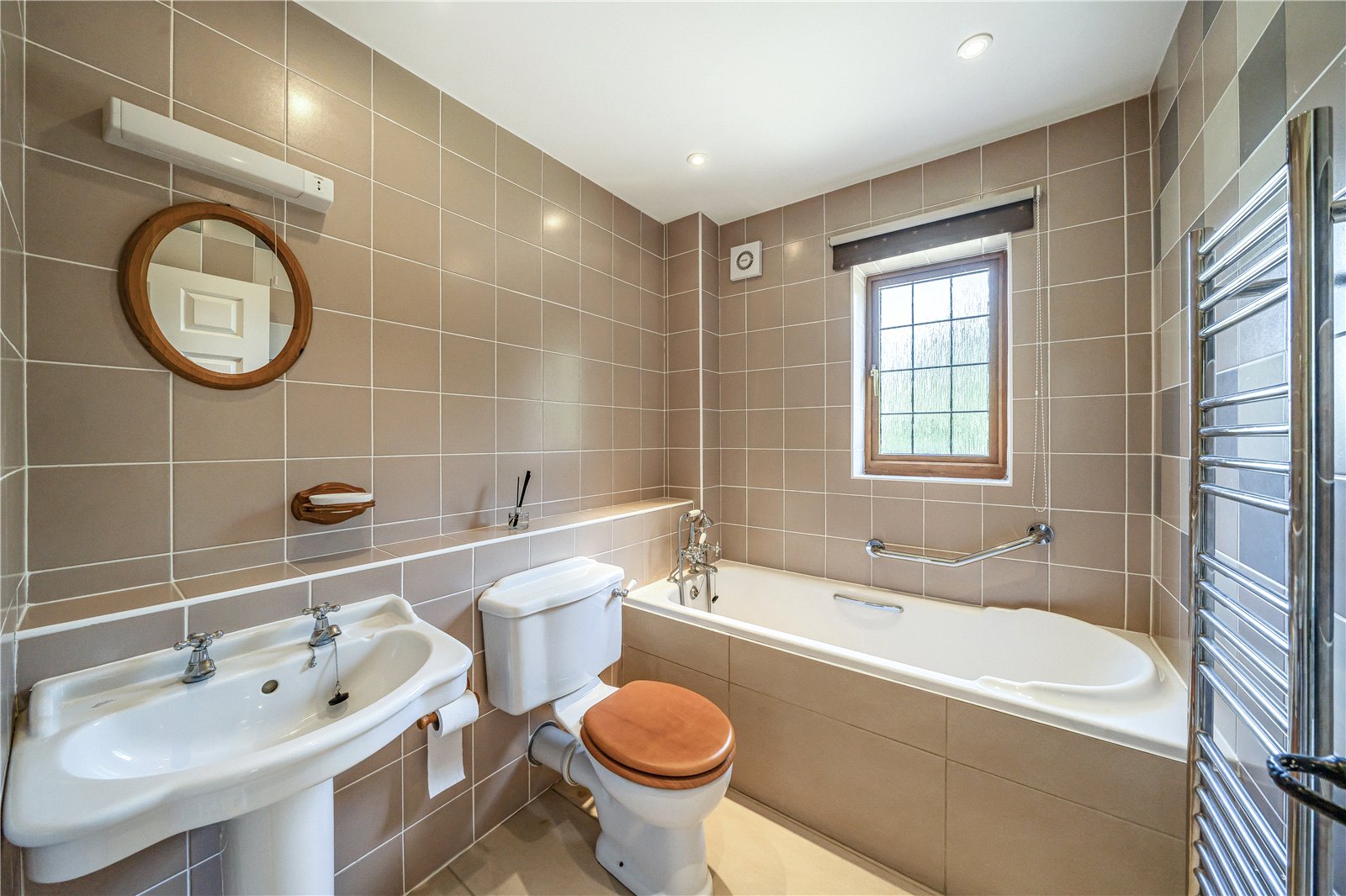 4 bedroom Bungalow for sale in The Reddings, Cheltenham
