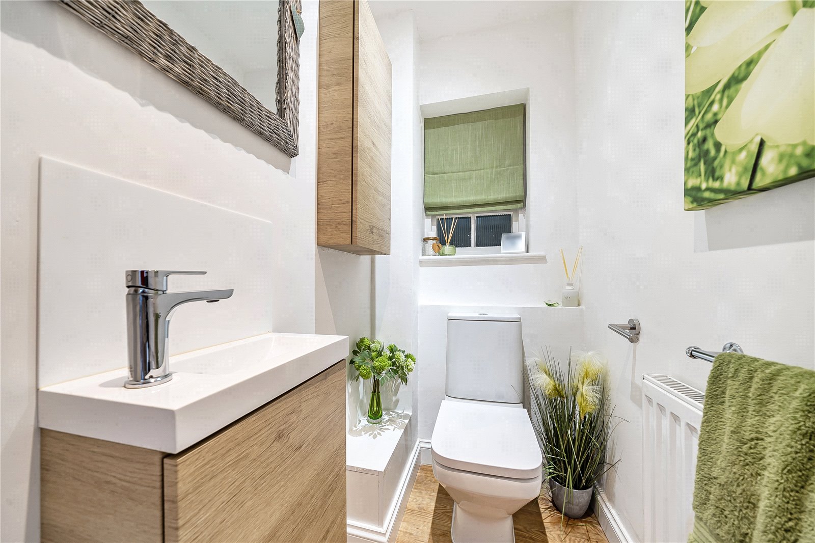 5 bedroom House for sale in Cheltenham