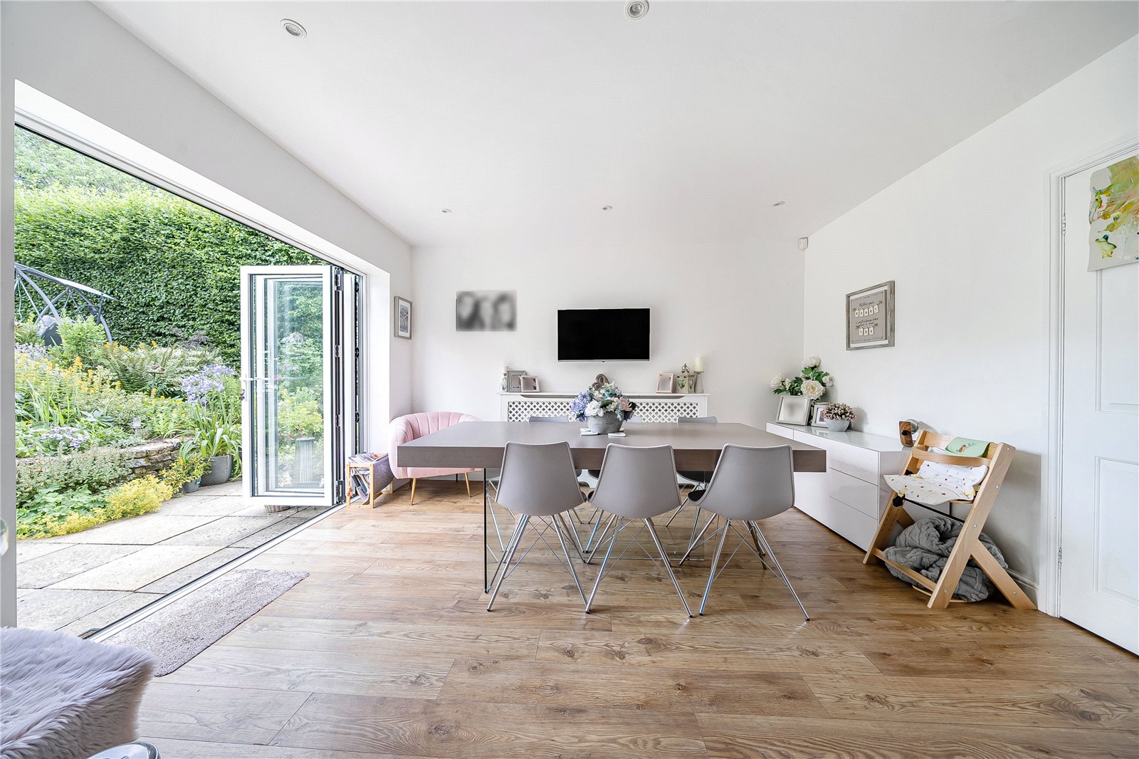 5 bedroom House for sale in Cheltenham