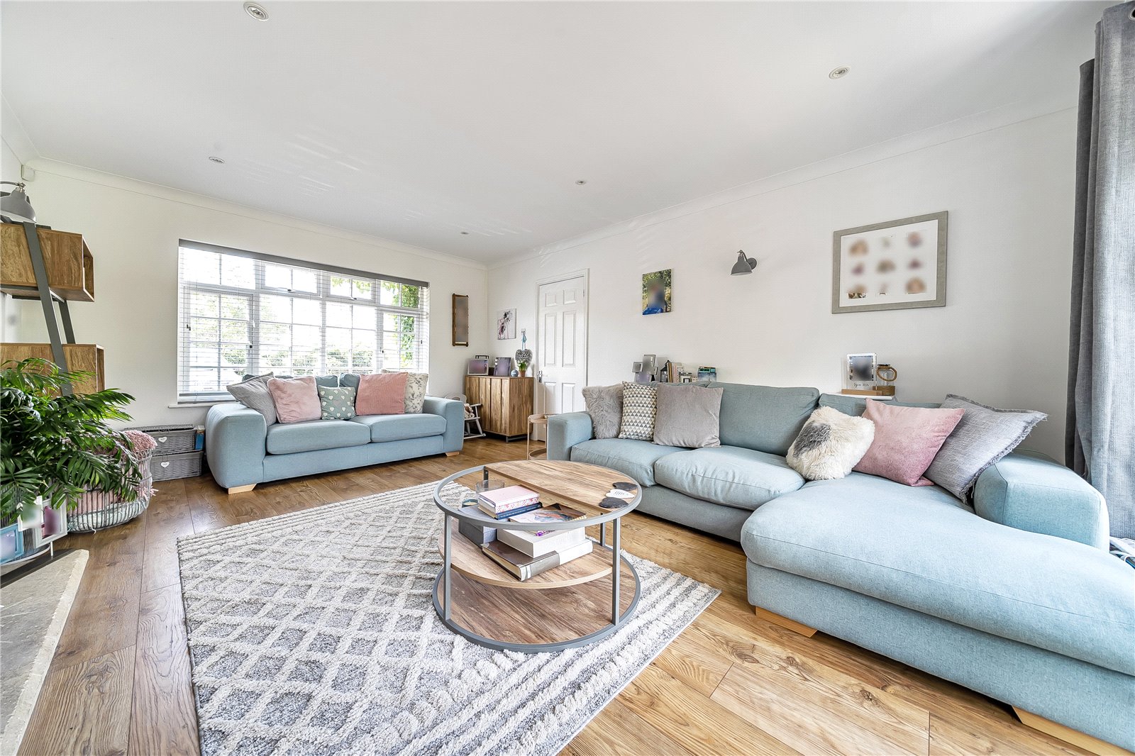 5 bedroom House for sale in Cheltenham
