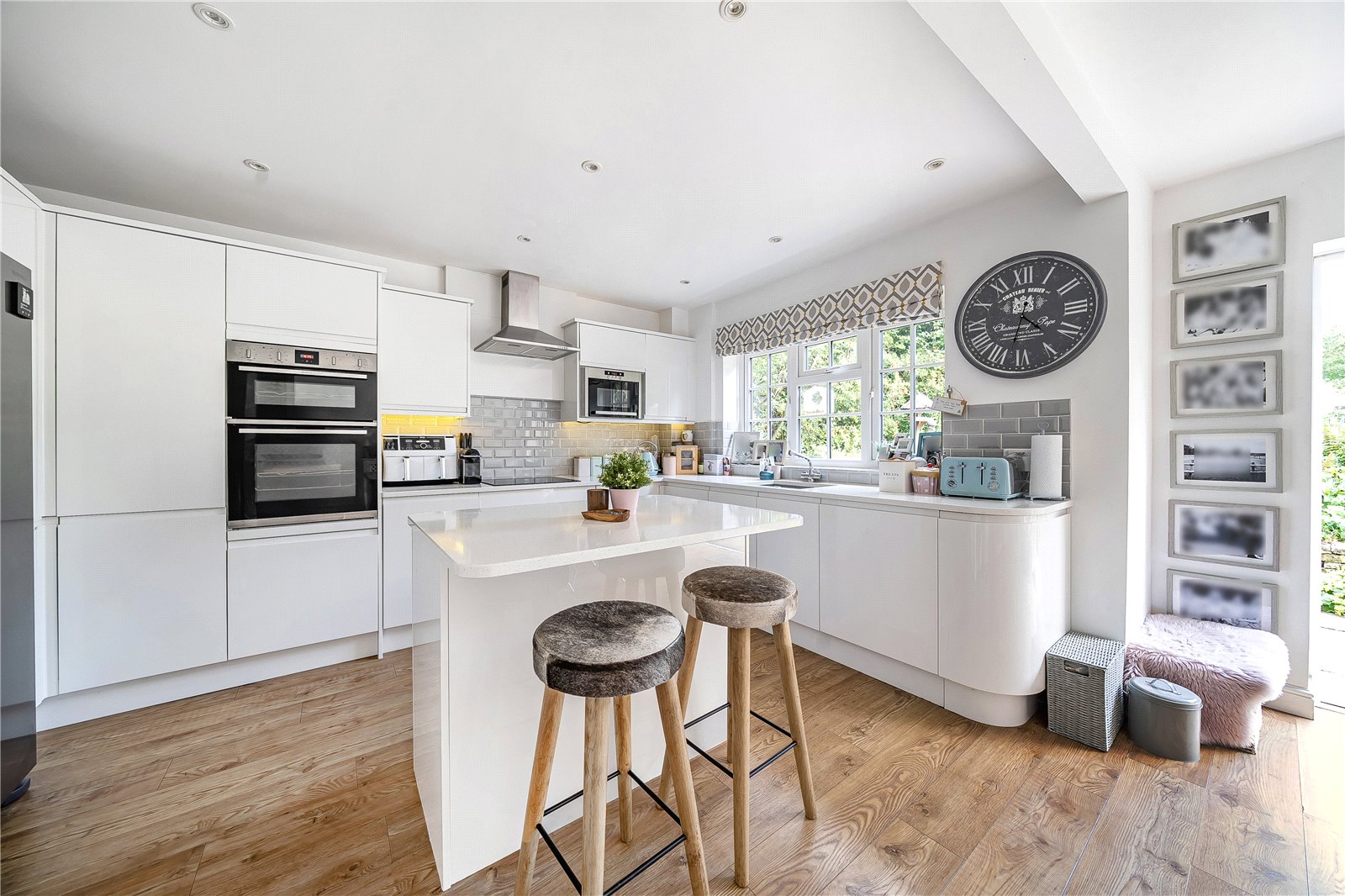 5 bedroom House for sale in Cheltenham