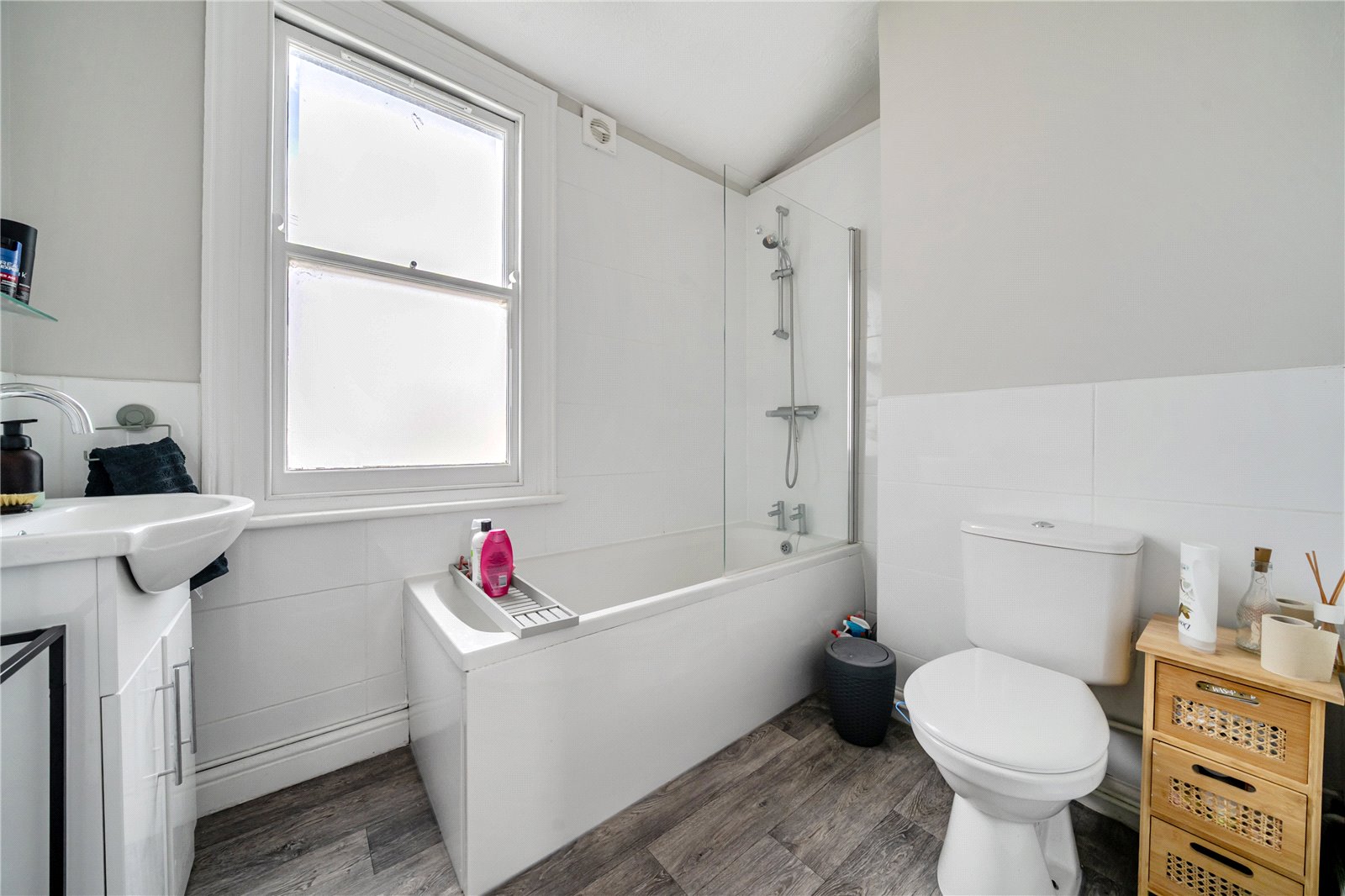 3 bedroom House for sale in Cheltenham