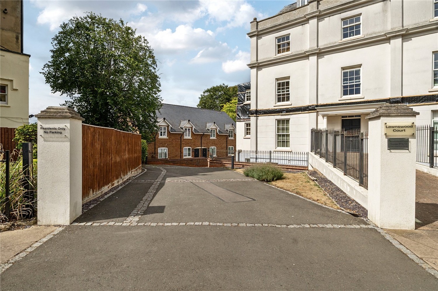 Wellington Square, Cheltenham