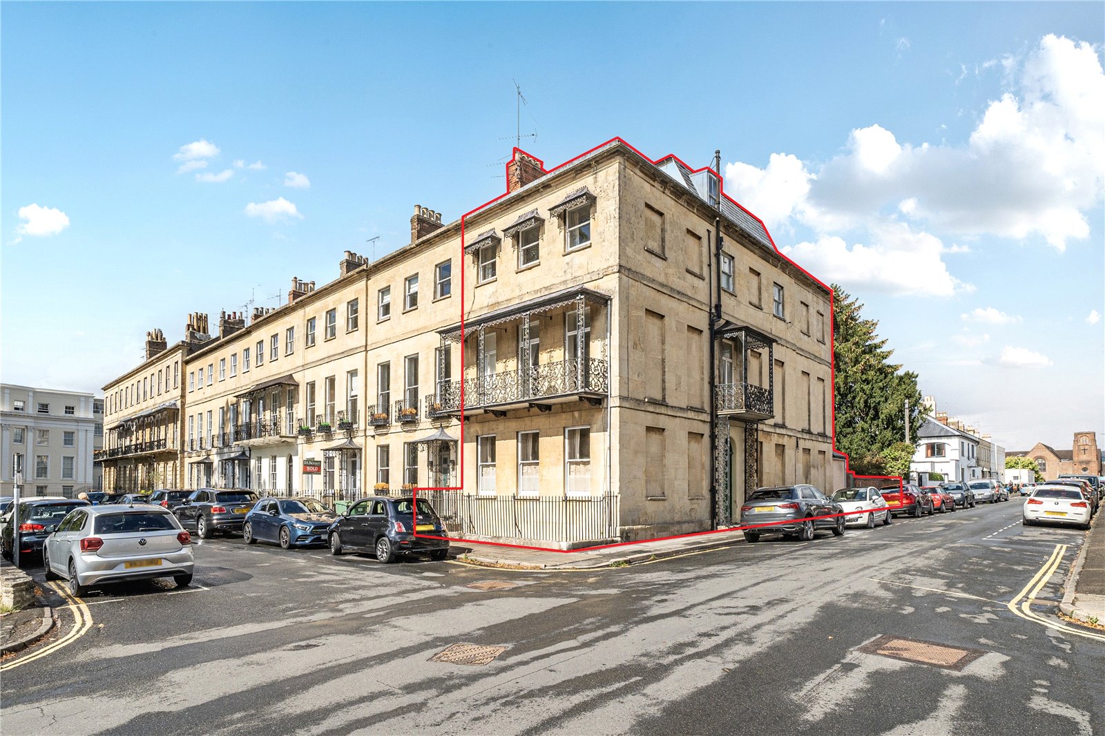 7 bedroom House for sale in Cheltenham