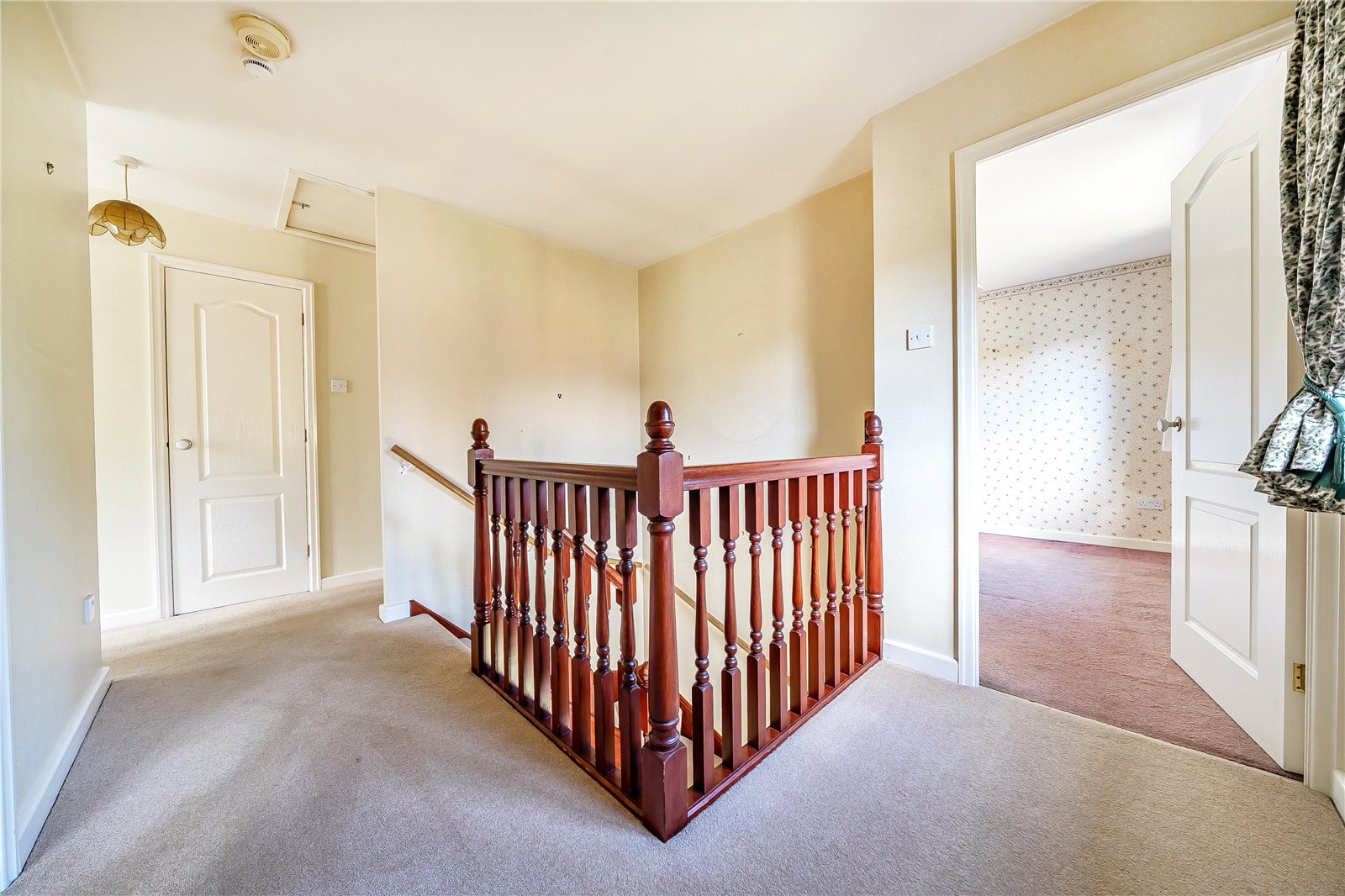 4 bedroom House for sale in Cheltenham