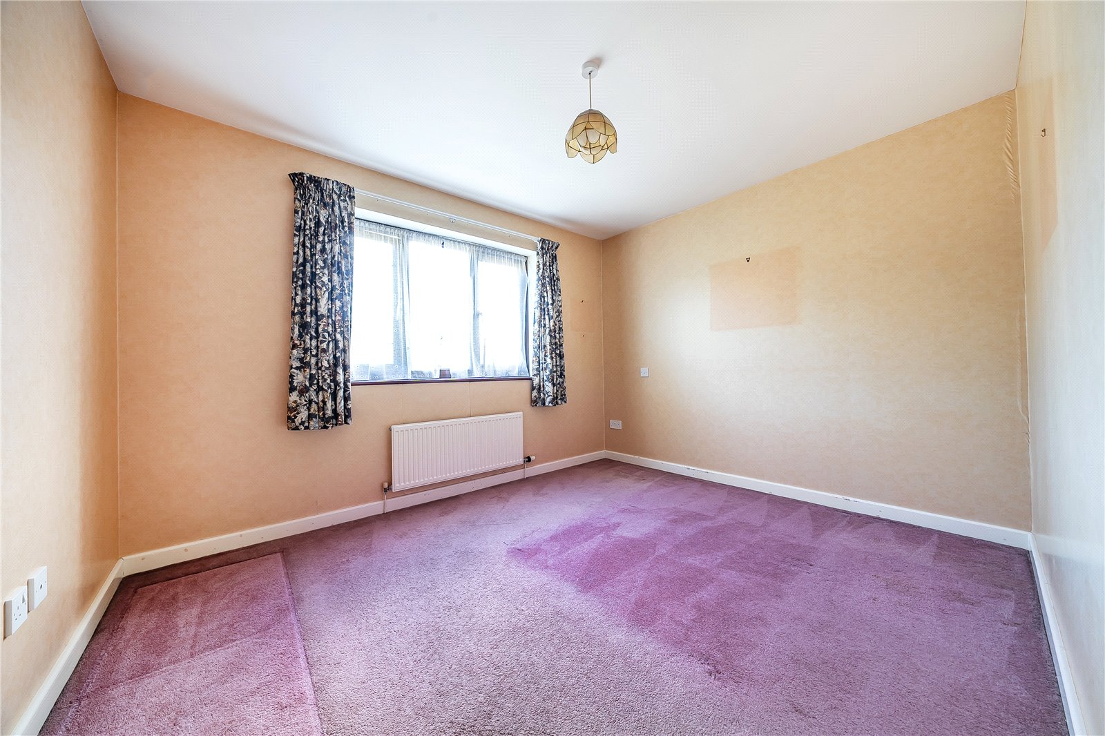 4 bedroom House for sale in Cheltenham