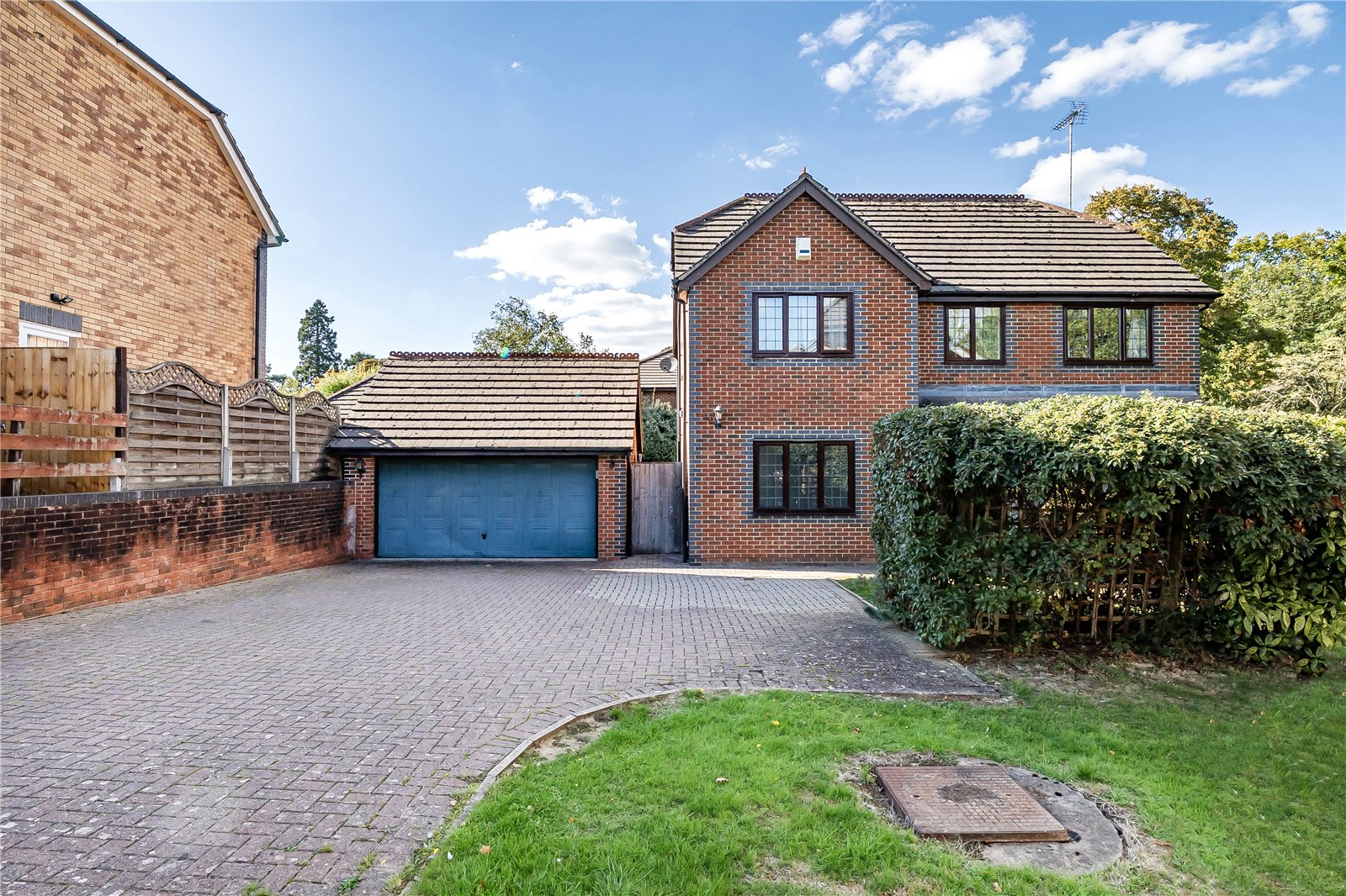 4 bedroom House for sale in Cheltenham