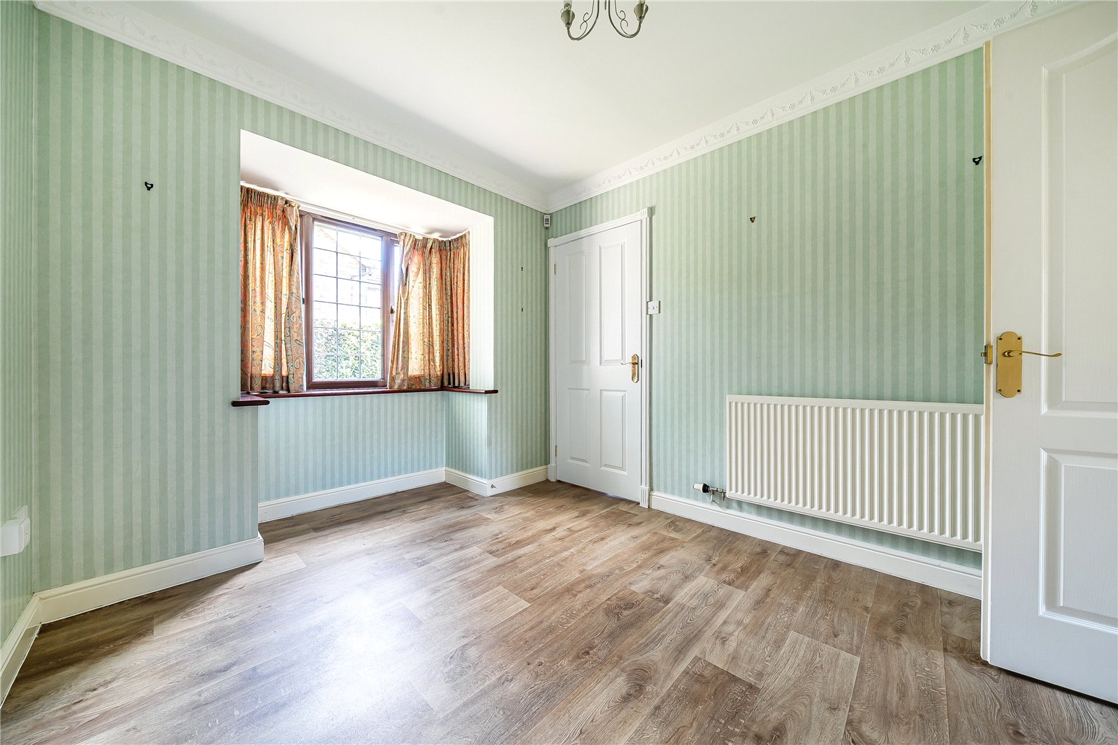 4 bedroom House for sale in Cheltenham